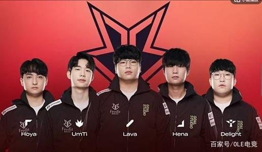 罗马诺:菲利克斯已完成主要部分体检,今天与切尔西签约