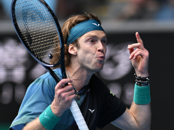 球队以1 球队以1