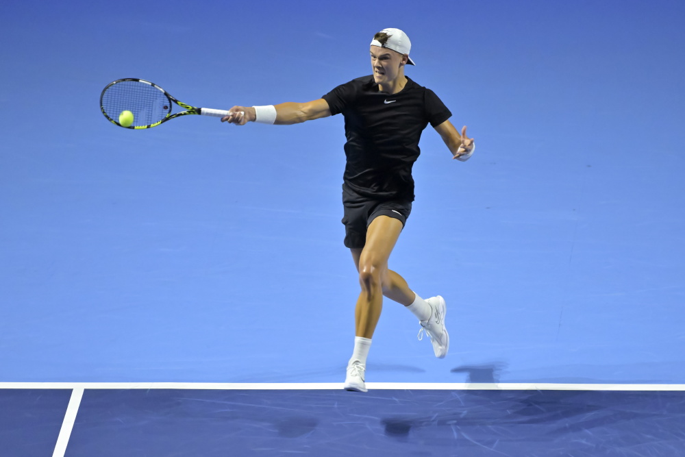 也展示了球 也展示了球