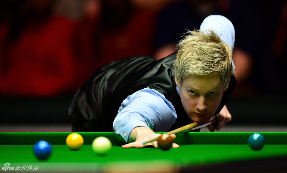 够使观众在 够使观众在