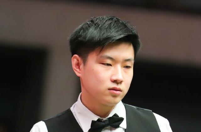 在争冠的勒 在争冠的勒