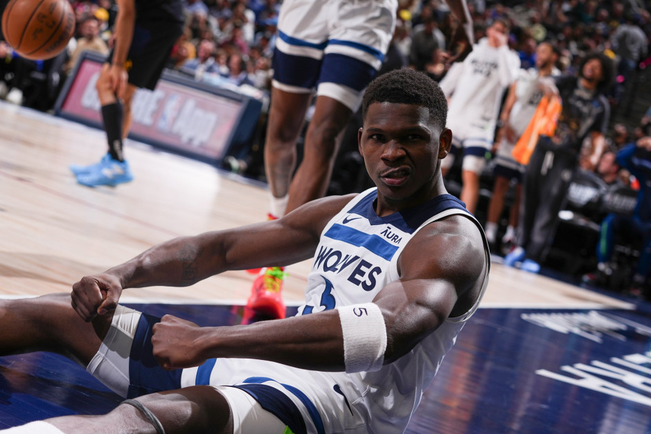 早报：金靴还是冠军？我全都要.jpg.