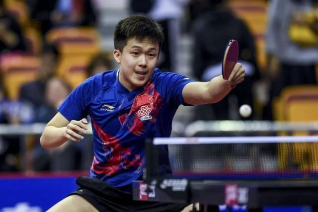 连场破门！塔利斯卡复制C罗绝招 致敬向佐？惨遭水瓶爆头倒地不起